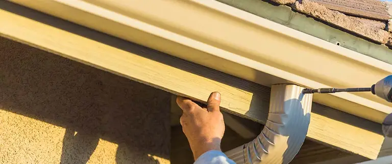 Installing a new rain gutter